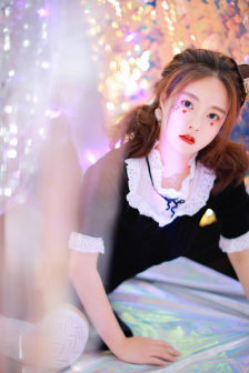 明星专题：童玲